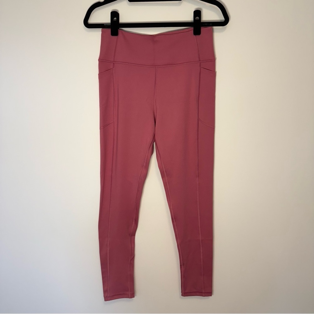 Victoria’s Secret Women's Pink Sport Leggings Size 12